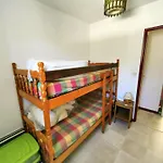 Villa Mitoyenne Avec Terrasse, Piscine Et Parking A Proximite De La Plage Et Du Centre - Fr-1-607-27
