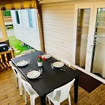 La Palmyre Les Mathes Mobil Home 3Ch Tout Confort Camping 4 Etoiles Les Charmettes