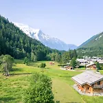 Chalet D'Exception A Chamonix Avec Sauna, Cheminee Et Proximite Des Pistes Skiables - Fr-1-343-181