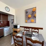 Studio Renove Avec Parking Et Animaux Admis A Saint-Jean-De-Monts - Fr-1-323-430