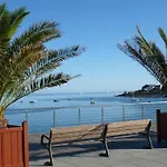 Holiday Flat With Balcony Terrace Near The Beach