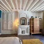 Cosy Getaway In Historic Bayeux