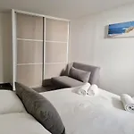 Le Lounge, Maison Avec Terrasse Proche Plage