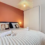 Le Saint Just - Appartement Face A La Cathedrale