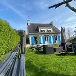 Il Y A Le Ciel, Le Soleil, Et La Mer 4 Chambres