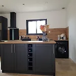Pine And House Direction With Private Jacuzzi -