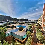 Superbe Appartement Climatise, Residence Avec Piscine, Proche Des Commerces Et Du Port