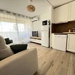 Residence Le Lagon Bleu - Studio Cabine 4 Couchages Avec Piscine Mae-7111