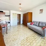 Residence La Croisiere - T2 Proche Plage Mae-5421