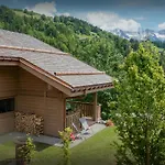 Chalet Ours Rouge - Ovo Network