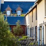 Beautiful Luxury Apartment Near A Breton Oyster Village