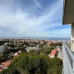 Appartement Spacieux Avec Vue Imprenable, Parking Prive - Fr-1-319-374