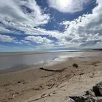 Appartement Cosy 2 Pieces, Clim Mobile, Pres De La Plage, 4 Couchages, Narbonne Plage - Fr-1-229B-84