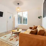 La Suite Sept Le Bras Dor