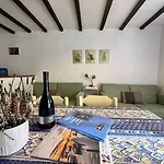 Au Jardin De La Ferme - Gite Vigne Vierge
