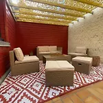 Duplex En Rez-De-Chaussee Avec Cour Interieure Privee, Proche De La Mer, Wifi