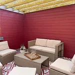 Duplex En Rez-De-Chaussee Avec Cour Interieure Privee, Proche De La Mer, Wifi