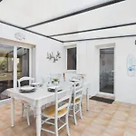 Jolie Maison Avec Jardin A 450M De La Plage Pour 8