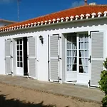 Maison A Barbatre, 200 M De La Plage, 4/6 Pers, Parking - Fr-1-823-93