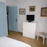Maison De Bourg A Noirmoutier - 6 Pers, Secteur Calme, Parking, Animaux Admis - Fr-1-823-82