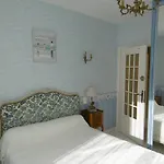 Maison 8 Personnes, Proche Plage, Animaux Admis, Parking - Fr-1-823-59
