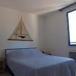 A 200M De La Plage, Appart. Avec Jardin Pour 4 Pers., Animaux Et Parking Admis - Fr-1-823-20