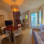 Studio Pour 4 Personnes A 100 M De La Plage