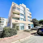 Apartment Le Beaufort By Interhome