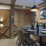Courchevel 1850: Duplex Charmant 6 Pers Pres Centre, Parking, Wifi - Fr-1-631-228