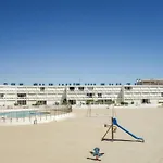 Appartement Lumineux Sur Plage Avec Piscine Et Parking - Fr-1-716-81