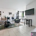 Appartement T2 Meuble, 4 Couchages Proche Port - Fr-1-825-49