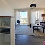 Studio Meuble Avec Wifi A La Rochelle - Fr-1-825-37