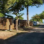 Campings Le Platin La Redoute