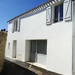 Hydra Saint Gilles Croix De Vie