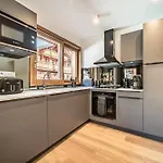 Apartment Fyndor, Morzine - By Emerald Stay
