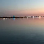 Vue Sur Lac, 40 M2, 3 Ch, 2 Sdb Pour Votre Confort