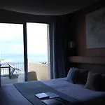 Logis Hotel Le Calluna Restaurant La Flottille