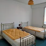 Appartement Face Plage Au Centre Des Sables-D'Olonne, 2 Chambres, Garage - Fr-1-331-97