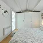 Maison Familiale Proche Mer Avec Piscine, Tennis, Patio Et Parking - 6 Couchages - Fr-1-224A-60