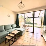 Studio Cabine Pour 4 - Piscine