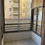 Appartement T2 A 50 M De La Plage, Proche Des Commodites