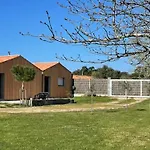 Charmante Maison Renovee Proche Plage Et Foret Avec Jardin - Fr-1-652-57