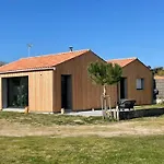 Charmante Maison Renovee Proche Plage Et Foret Avec Jardin - Fr-1-652-57
