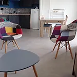 Bel Appartement, Lumineux ,Idealement Situe