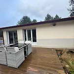 Dependance Avec Piscine Et Spa Partages - Plage 130 M