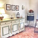 T2 55 M2 Avec Terrasse 25 M2