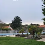 Maison Renovee Pres De La Mer Avec 2 Piscines, Parking Et Animaux Acceptes - Fr-1-364-174