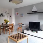 Bel Appartement 3* Avec Wifi, Proche Plage De Trestraou, Perros-Guirec - Fr-1-368-167