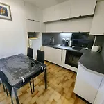 Superbe T3 Avec Piscine, Tennis, Parking Pres De La Plage Pour 6 Pers, Terrasse Au Rdc - Fr-1-607-2