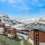 Appartement Confortable 6 Pers. Proche Des Pistes Avec Balcon Et Parking - Fr-1-640-11